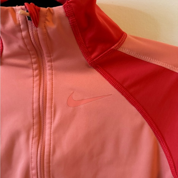 Nike Pro Bright Red Pullover - Picture 5 of 6